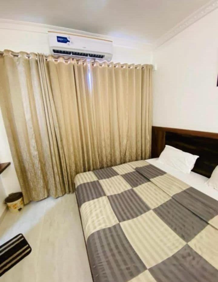 Hotel Shree Sai เชอร์ดี ภายนอก รูปภาพ